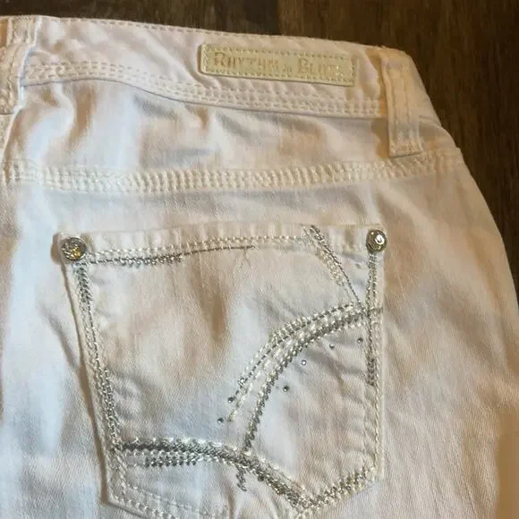 EUC White Denim Rhythm in Blues Sz 8 Distressed/Cutoff Look Shorts - Picture 10 of 11